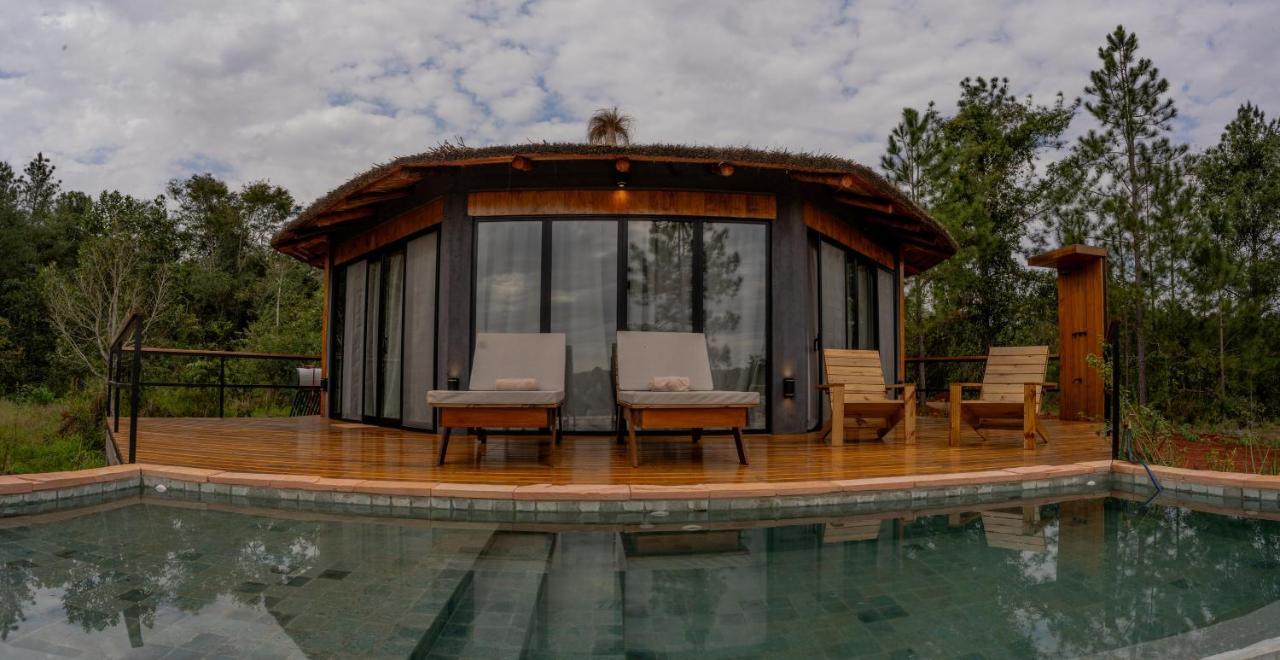 Reserva Natural Iguazu - Pristine Luxury Camp Puerto Libertad Bagian luar foto