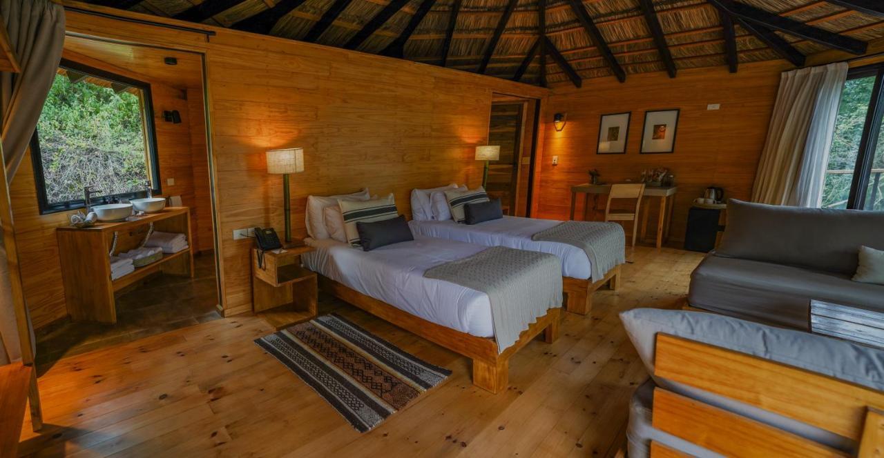 Reserva Natural Iguazu - Pristine Luxury Camp Puerto Libertad Bagian luar foto
