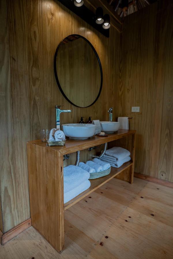 Reserva Natural Iguazu - Pristine Luxury Camp Puerto Libertad Bagian luar foto